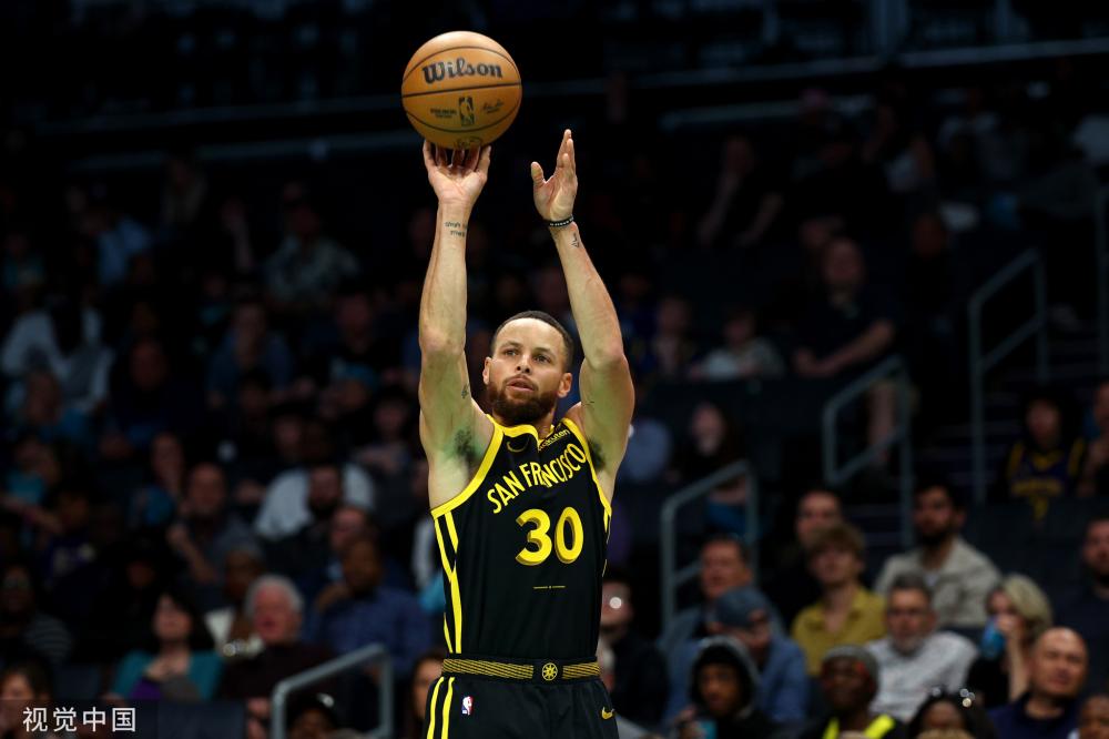 在这场赛跑 在这场赛跑